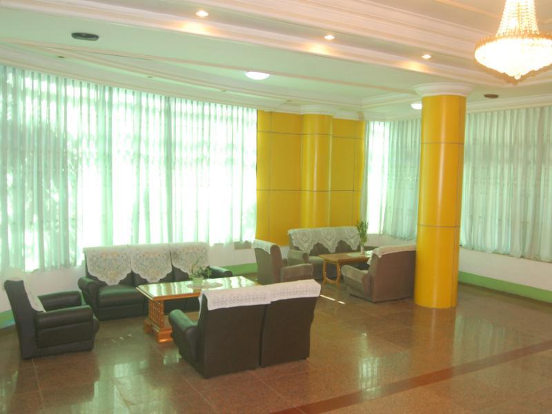 Nice Day Hotel Yangon Exterior photo